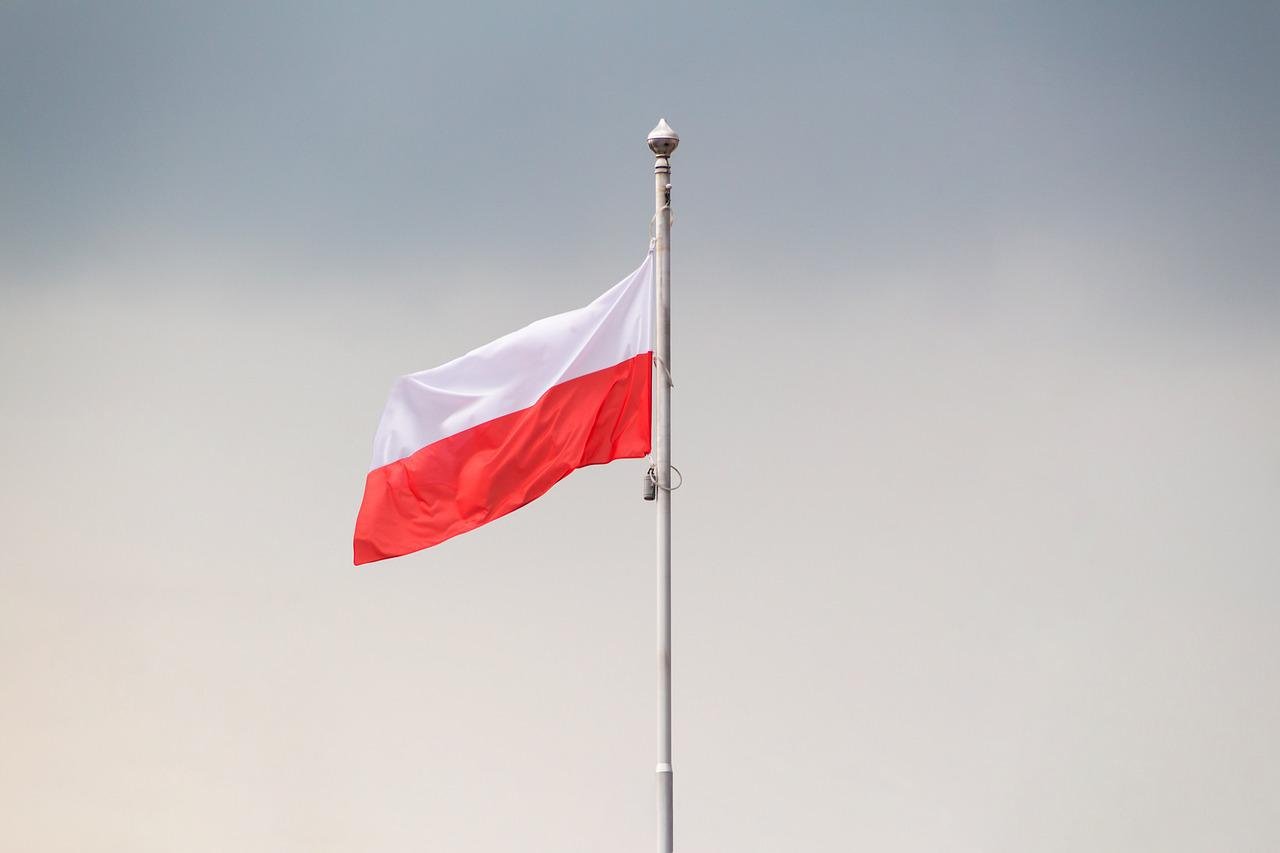 Polska flaga
