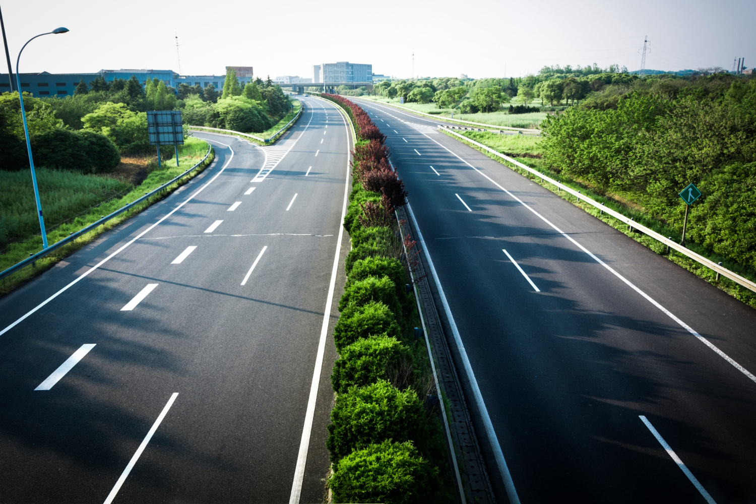 asphalt-road-tuscany-italy (1)