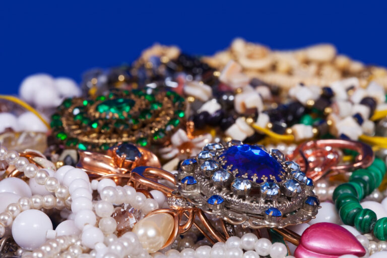 jewellery-background