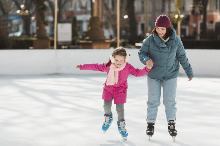 kid-mother-ice-skating-together