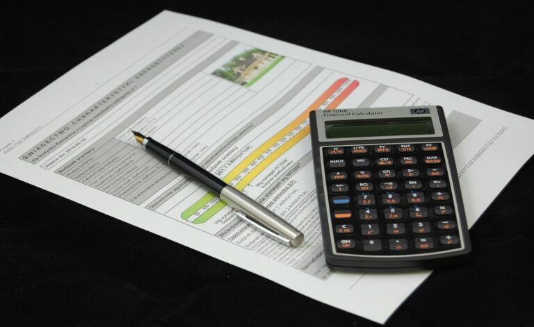 Renowacja zniszczonego dworu w Radlnej – gmina Tarnów otrzymuje dofinansowanie