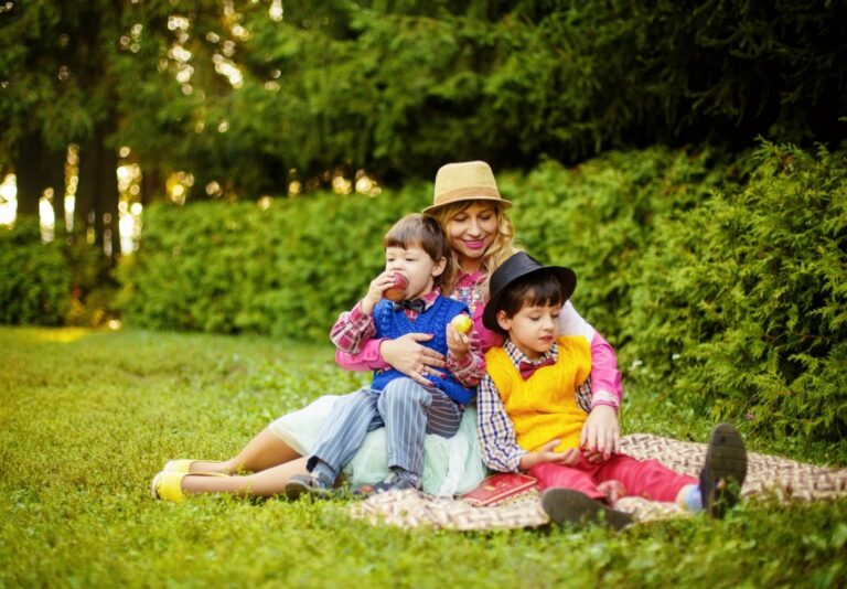 Pszczoła Barry w plenerowym kinie na Dachu Teatru Solskiego