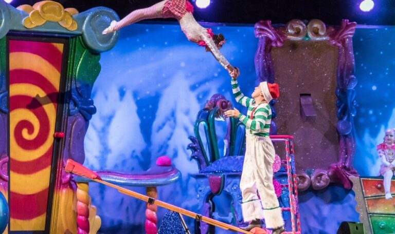 eVenti Verticali i ich niezwykły pokaz akrobatyczny "CUBO" w Tarnowie