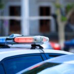Wskazówki bezpieczeństwa od policjantów z Tarnowa na spotkaniu Klubu Dobrze Nastawionych