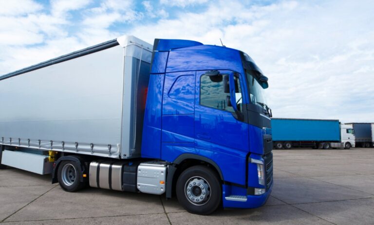 Pod wpływem alkoholu prowadził 30-tonowy ciężarówkę: miał w organizmie ponad 2,5 promila