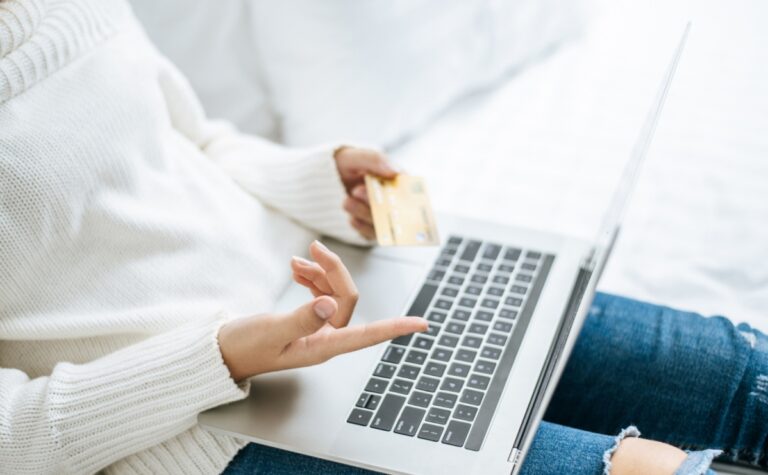 Ostrzeżenie tarnowskich służb porządkowych przed cyberprzestępczością