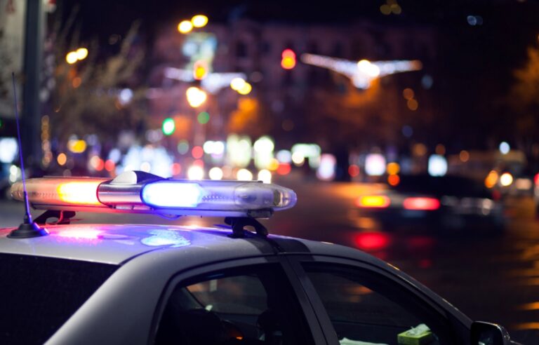 Próba wyjaśnienia incydentu z rowerzystą potrącającym pieszego w Tarnowie – policja apeluje o informacje