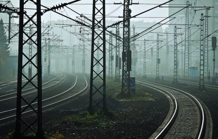 Ekspansja stacji kolejowej w Woli Rzędzińskiej finansowana z funduszy KPO