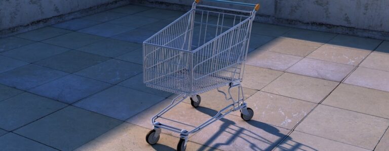 Spektakularne zatrzymanie złodzieja alkoholu w Mościach: pościg policjanta i ochroniarza