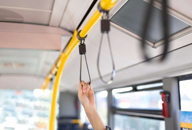 Darmowa komunikacja miejska w Tarnowie podczas wyborów samorządowych: Inicjatywa radnych miasta na zwiększenie frekwencji