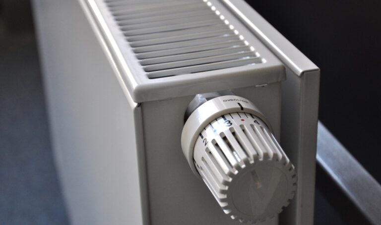 Miejskie Przedsiębiorstwo Energetyki Cieplnej Tarnów kończy sezon grzewczy 2023/2024 z uwagi na wysokie temperatury