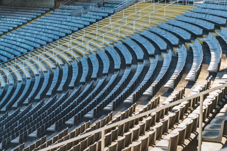stadion-w-moscicach-znow-w-budowie-nowy-podwykonawca-przyspiesza-prace