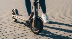 16-letni-motorowerzysta-w-szpitalu-po-zderzeniu-z-osobowka-w-tuchowie