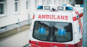 roczne-dziecko-z-poparzeniami-trafilo-do-szpitala-w-krakowie-smiglowiec-lpr-w-akcji-ratunkowej