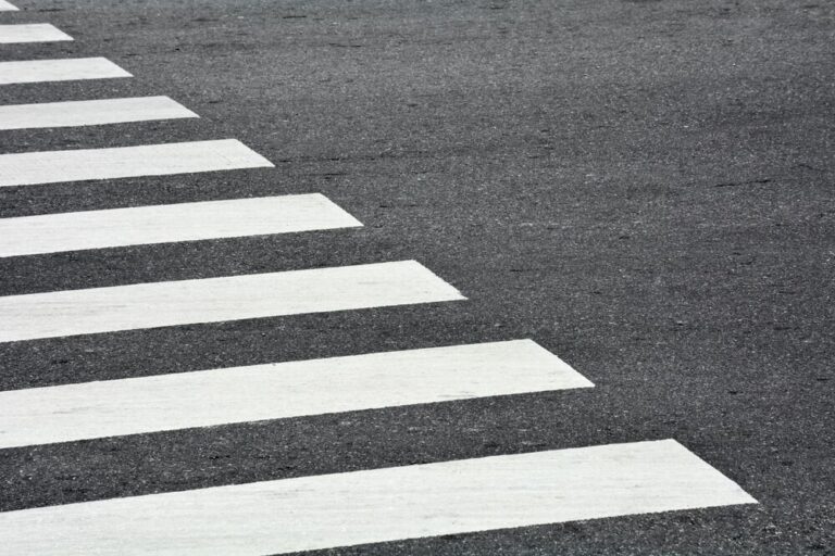 ryszard-pagacz-w-tarnowie-uruchamia-akcje-zwalniam-przed-szkola-bezpieczenstwo-na-pierwszym-miejscu