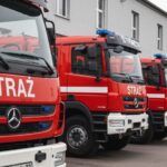 fundacja----dorastaj-z-nami----dzi--kuje-stra--ako-auto-6773