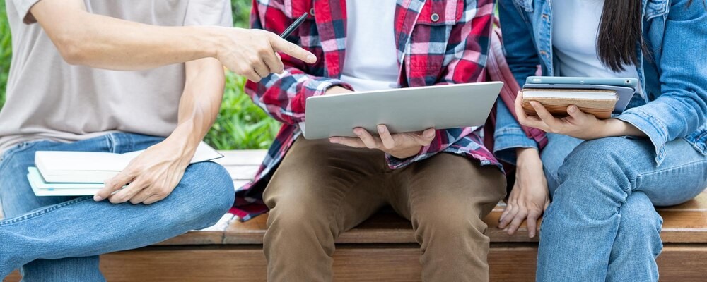 m--odzi-czytelnicy-odkrywaj---tajemnice-biblioteki-auto-3532