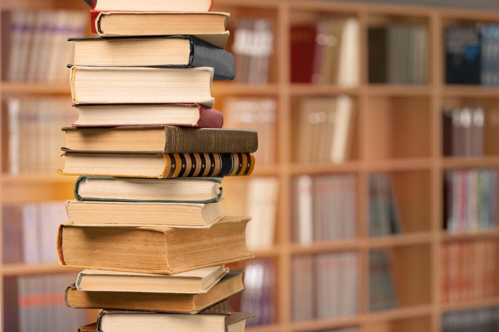 nowe-tytu--y-w-bibliotece-----odkryj-swoje-ulubion-auto-6210