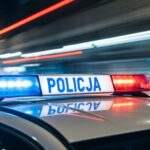 nietrze--wy-kierowca-zako--czy---jazd---w-rowie-auto-1381