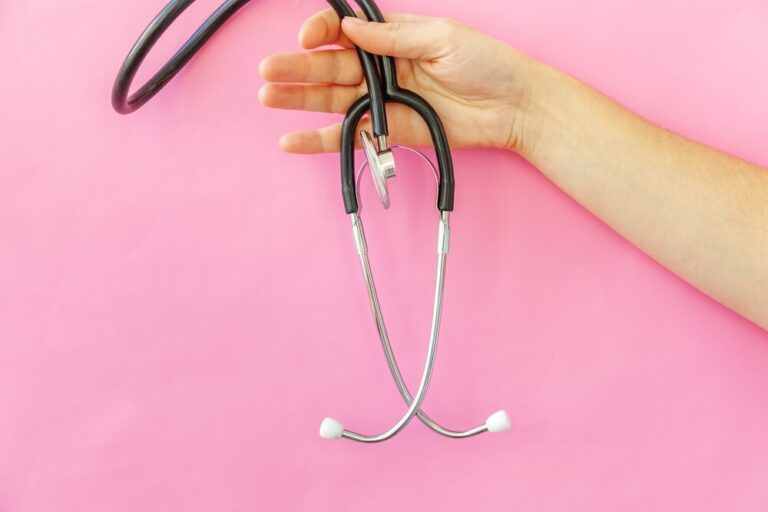 350-tysi--cy-z--otych-na-popraw---opieki-medycznej-auto-3932