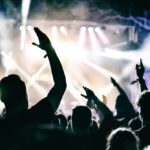 nauczyciele-i-uczniowie-na-jednej-scenie-auto-1805