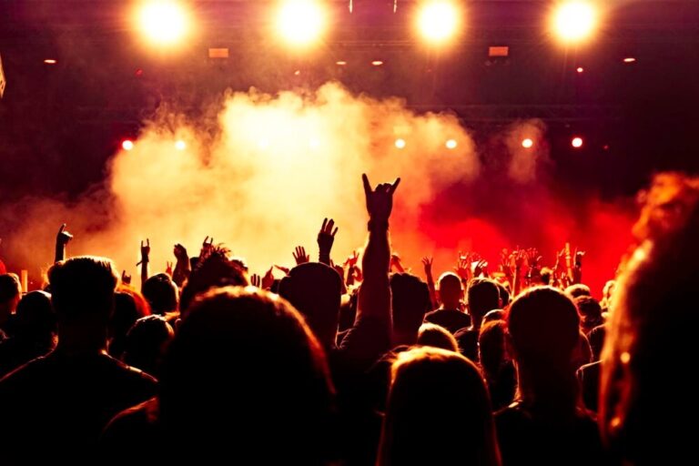 koncert-pok--adzinowy-w---abnie--tradycja--taniec--auto-1810